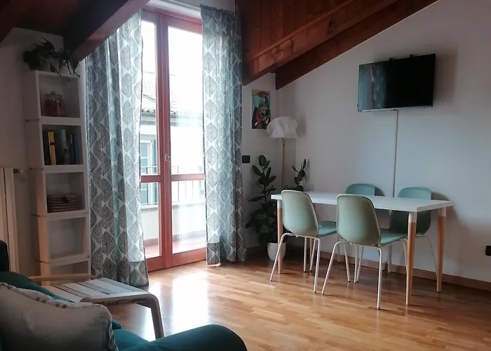 Quadrisfera Apartment
